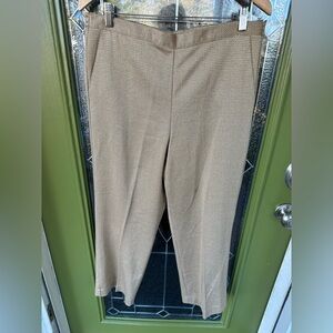 Women’s Size 12 Gold Metallic Festive Holiday Straight Leg Christmas Pants